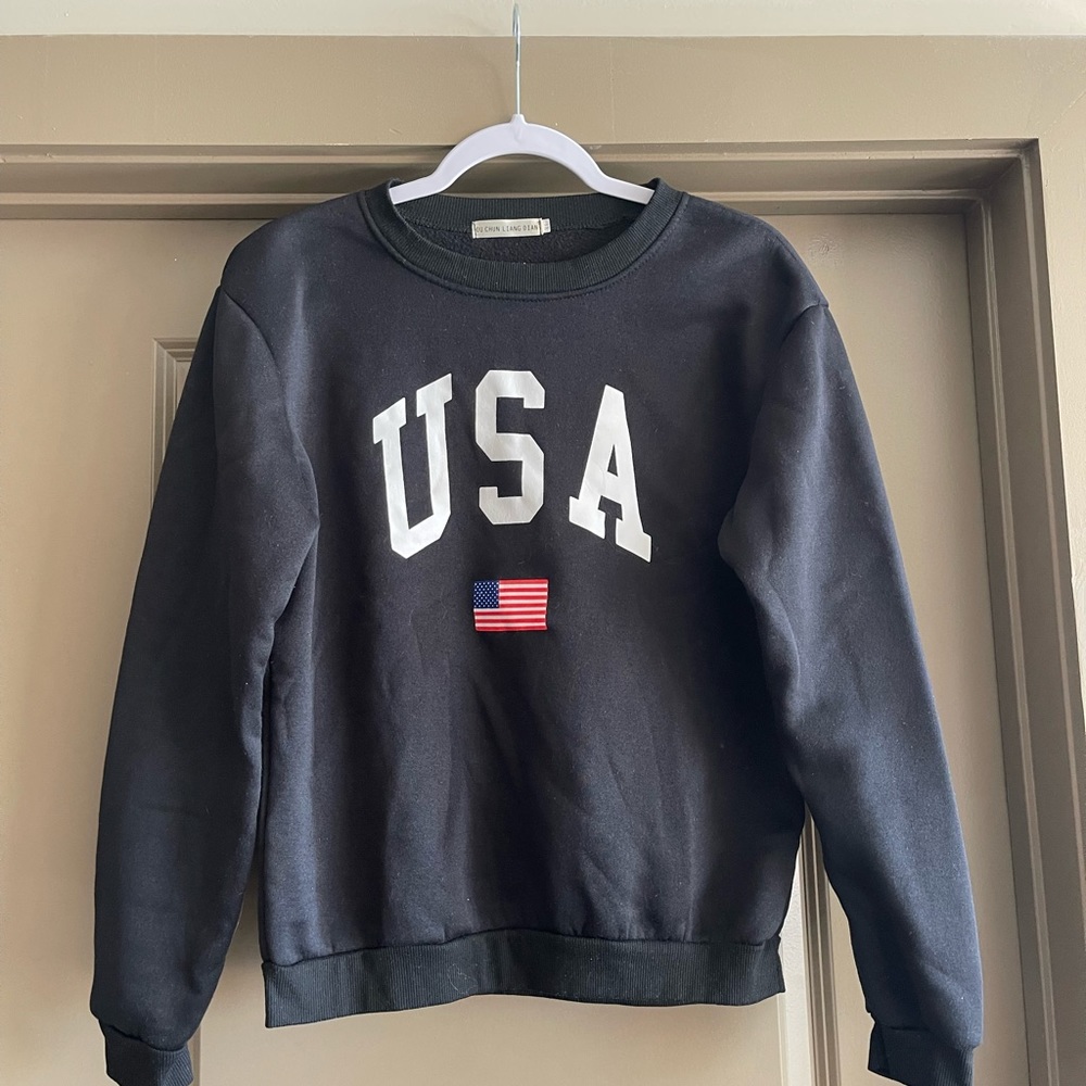 USA sweatshirt!